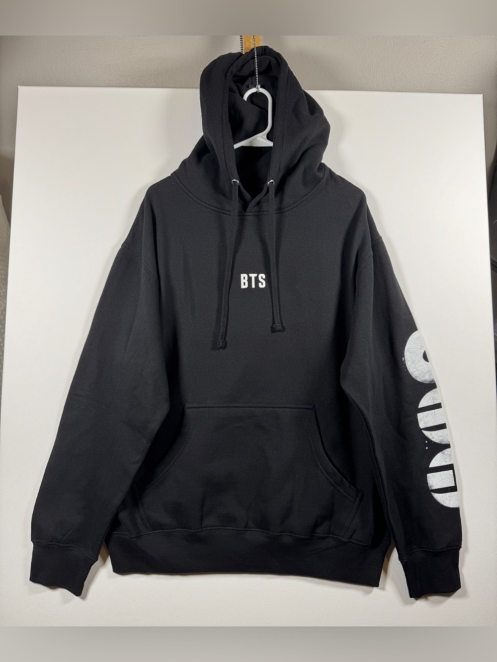 Target Exclusive BTS Merch 2026 BTS Arirang World Tour Hoodie BTS Merch sz Large